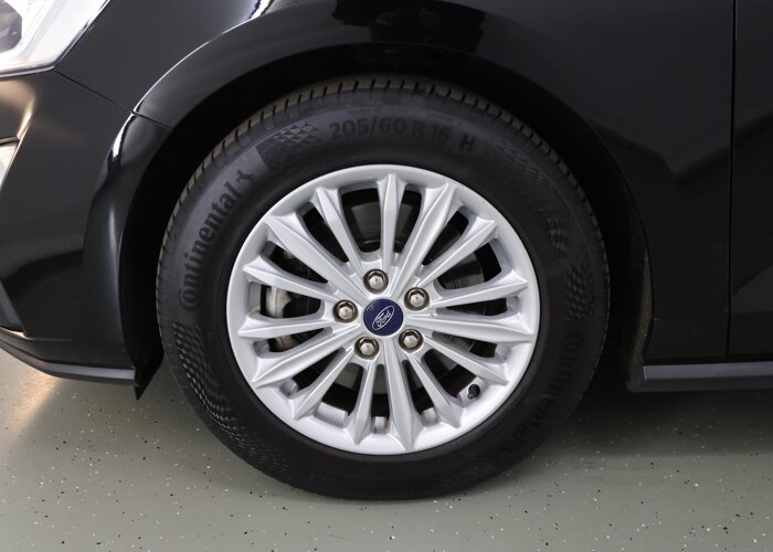 Ford FOCUS Wagon 1.0 EcoBoost Titanium Business