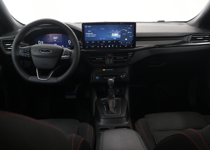 Ford Focus 1.0 EcoBoost Hybrid ST Line X