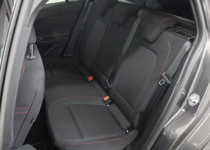 Ford Focus 1.0 EcoBoost Hybrid ST Line X