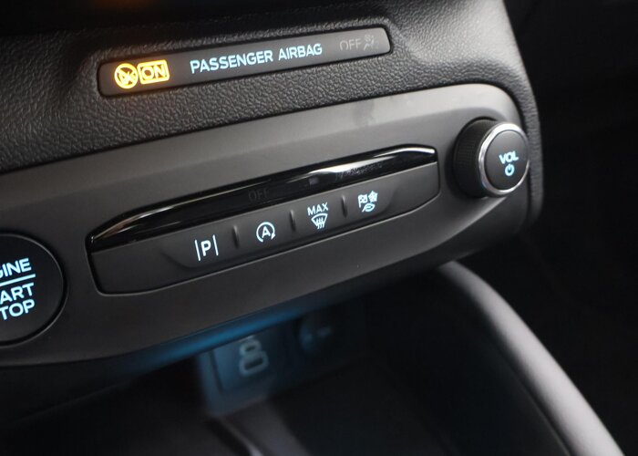 Ford Focus 1.0 EcoBoost Hybrid ST Line X