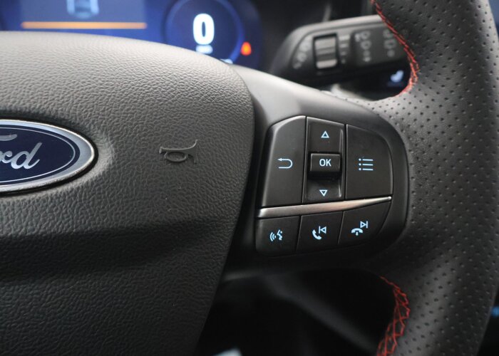Ford Focus 1.0 EcoBoost Hybrid ST Line X
