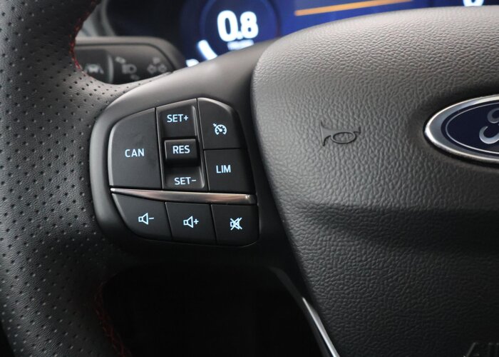 Ford Focus 1.0 EcoBoost Hybrid ST Line X
