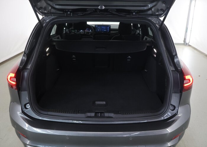 Ford Focus 1.0 EcoBoost Hybrid ST Line X