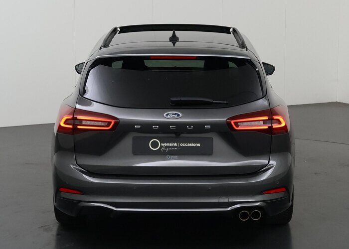 Ford Focus 1.0 EcoBoost Hybrid ST Line X