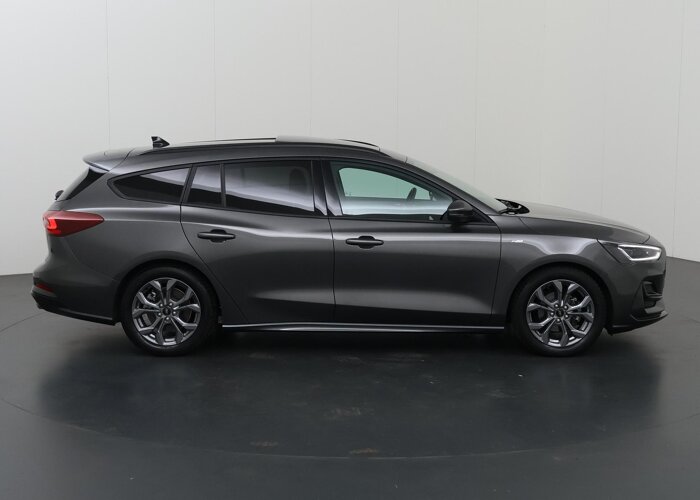 Ford Focus 1.0 EcoBoost Hybrid ST Line X