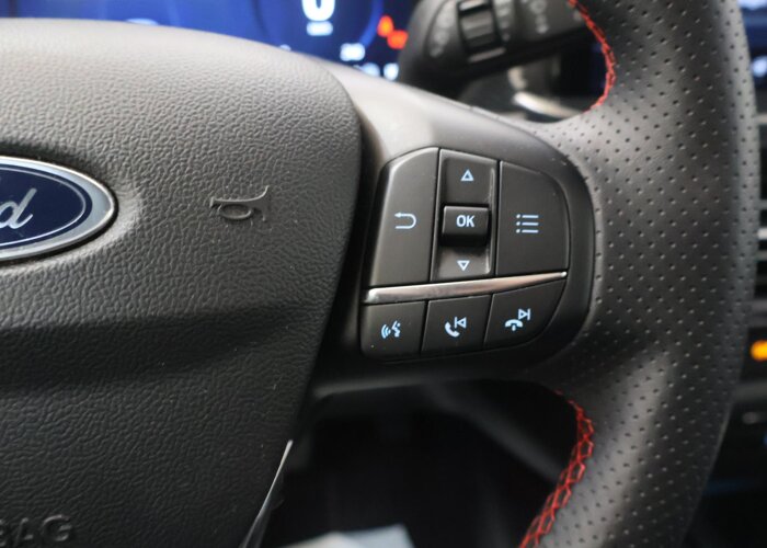 Ford Focus 1.0 EcoBoost Hybrid ST Line X