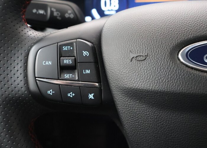 Ford Focus 1.0 EcoBoost Hybrid ST Line X