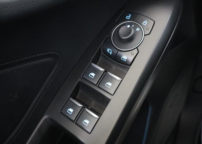 Ford Focus 1.0 EcoBoost Hybrid ST Line X