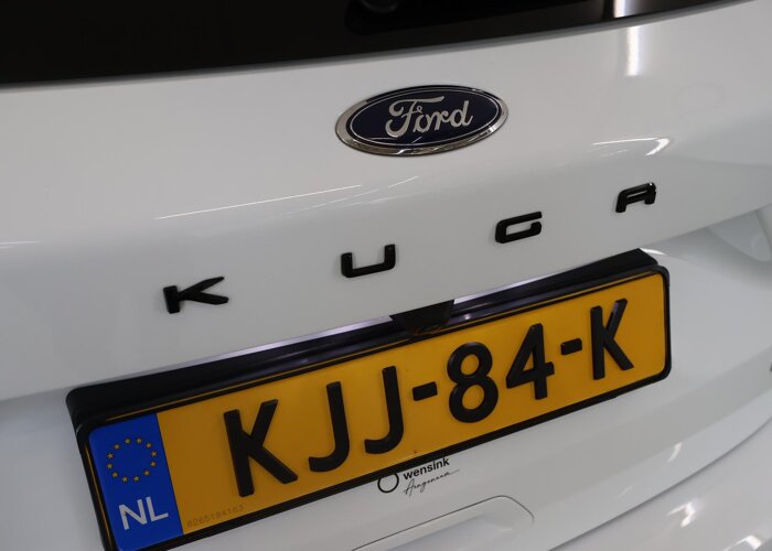 Ford Kuga 2.5 PHEV ST-Line X Black Pack