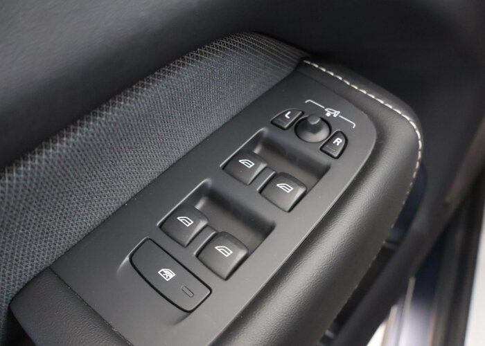 Volvo XC60 2.0 T6 Plug-in hybrid AWD R-Design