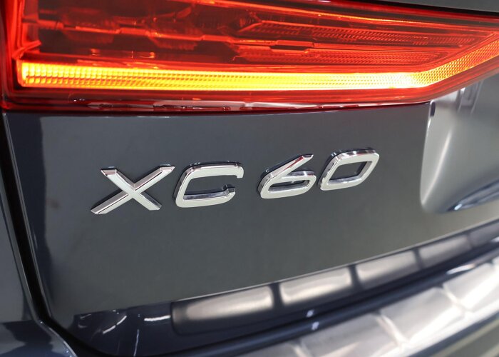 Volvo XC60 2.0 T6 Plug-in hybrid AWD R-Design