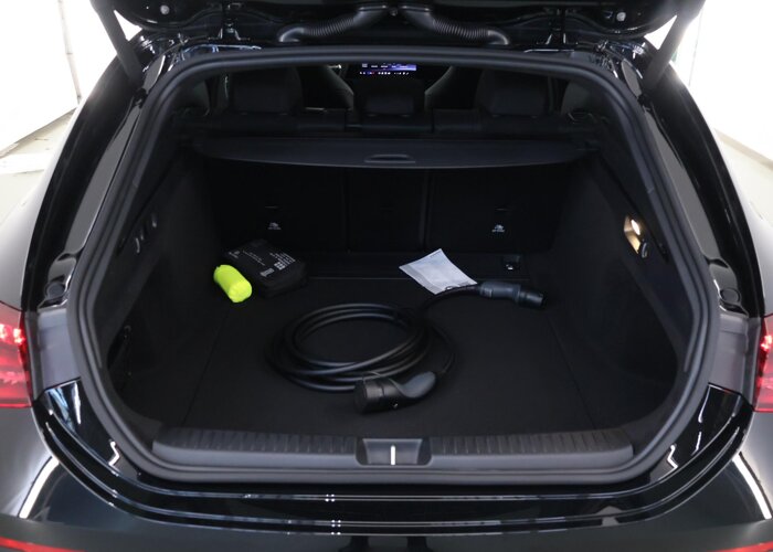 Mercedes-Benz CLA-Klasse Shooting Brake 250+ Business Solution AMG 85 kWh