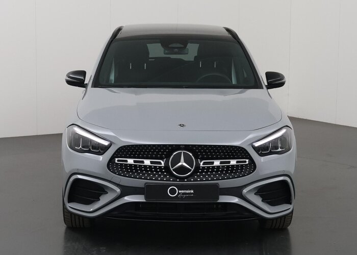 Mercedes-Benz GLA 250 e AMG Line