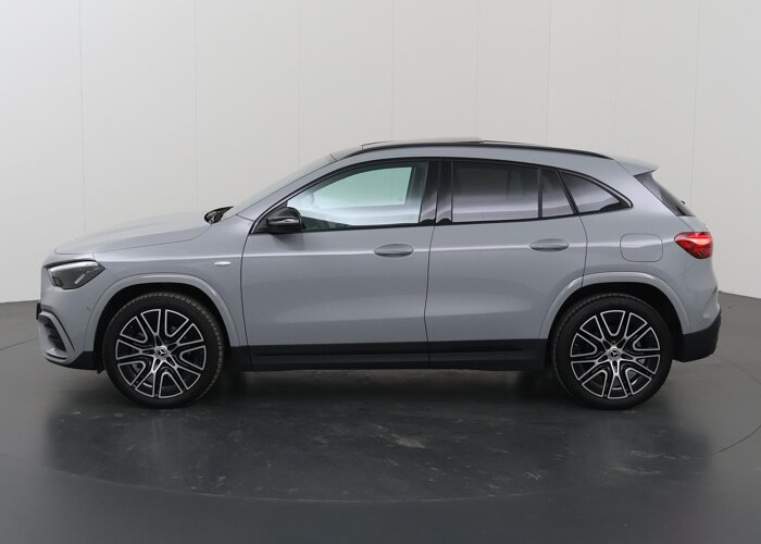 Mercedes-Benz GLA 250 e AMG Line