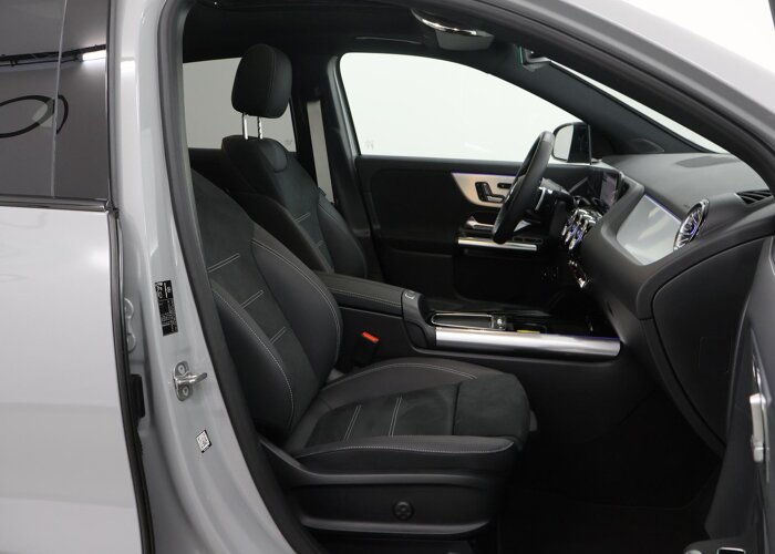 Mercedes-Benz GLA 250 e AMG Line