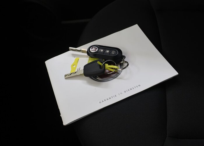 Fiat 500C 1.0 Hybrid Dolcevita