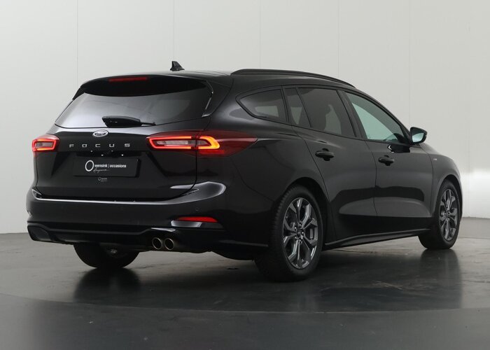 Ford Focus 1.0 EcoBoost Hybrid ST Line X