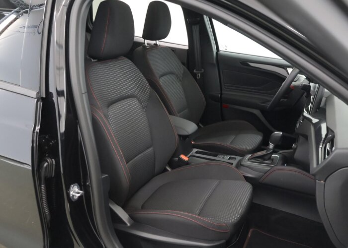 Ford Focus 1.0 EcoBoost Hybrid ST Line X