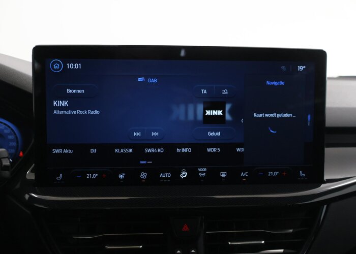 Ford Focus 1.0 EcoBoost Hybrid ST Line X