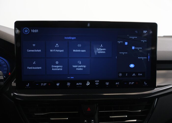 Ford Focus 1.0 EcoBoost Hybrid ST Line X