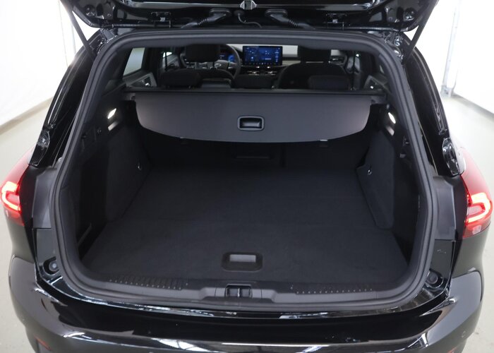 Ford Focus 1.0 EcoBoost Hybrid ST Line X