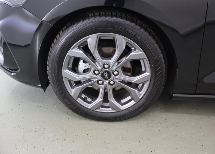 Ford Focus 1.0 EcoBoost Hybrid ST Line X