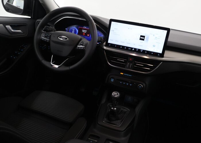 Ford FOCUS Wagon 1.0 EcoBoost Hybrid Titanium X