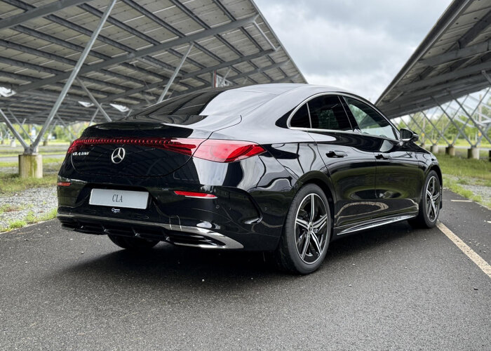 Mercedes-Benz CLA-Klasse 180 Business Solution AMG