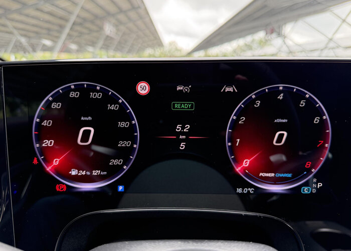 Mercedes-Benz CLA-Klasse 180 Business Solution AMG