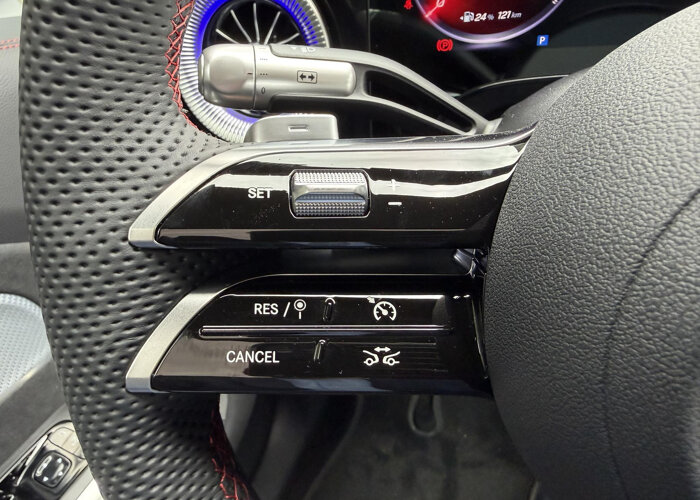Mercedes-Benz CLA-Klasse 180 Business Solution AMG