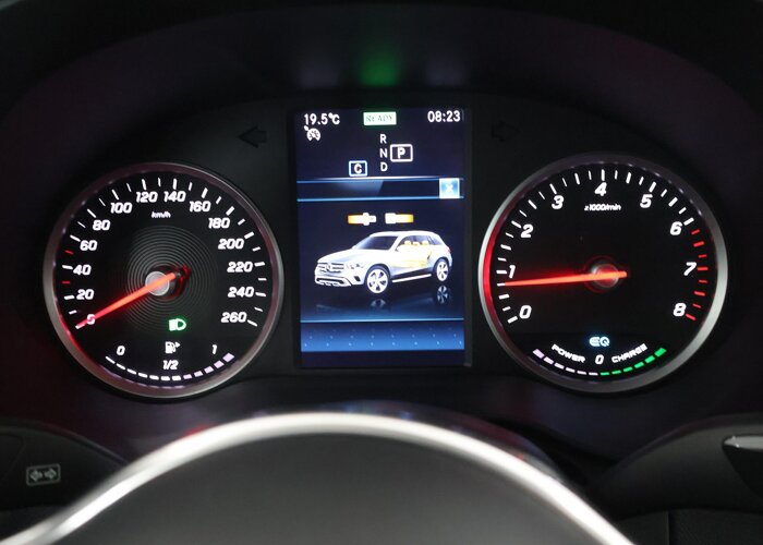 Mercedes-Benz GLC 200 Business Solution Limited