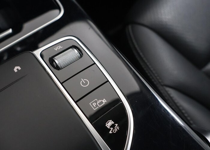 Mercedes-Benz GLC 200 Business Solution Limited