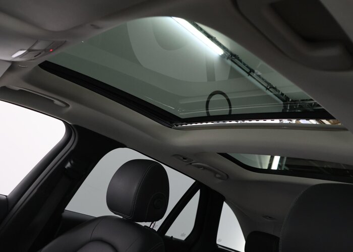 Mercedes-Benz GLC 200 Business Solution Limited