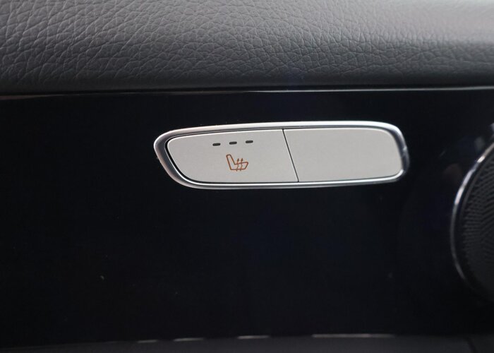 Mercedes-Benz GLC 200 Business Solution Limited