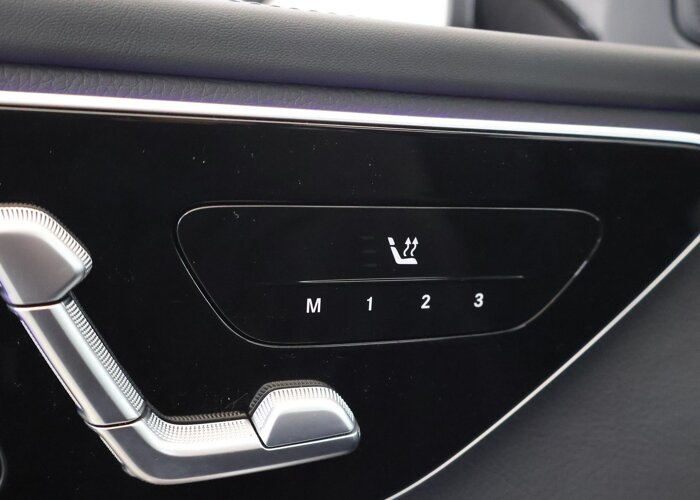 Mercedes-Benz C-Klasse 300 e Business Solution AMG