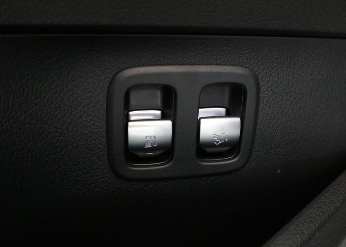 Mercedes-Benz C-Klasse 300 e Business Solution AMG