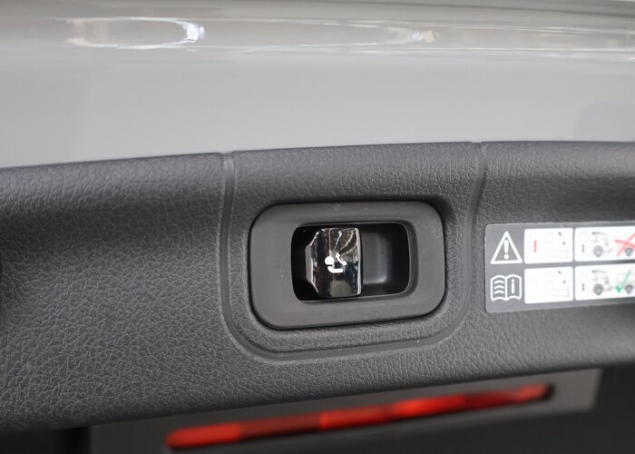 Mercedes-Benz C-Klasse 300 e Business Solution AMG