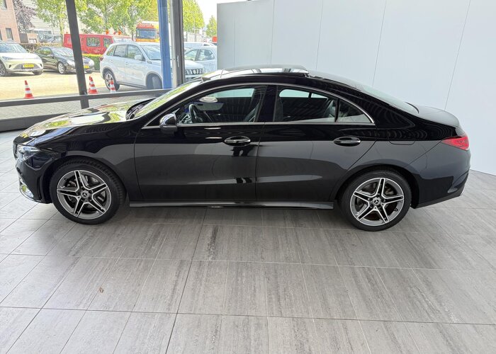 Mercedes-Benz CLA-Klasse 250 e AMG Line