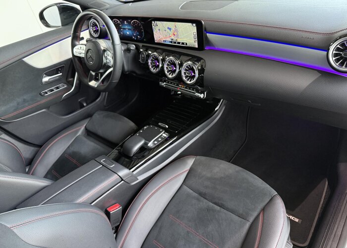 Mercedes-Benz CLA-Klasse 250 e AMG Line