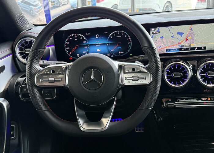 Mercedes-Benz CLA-Klasse 250 e AMG Line