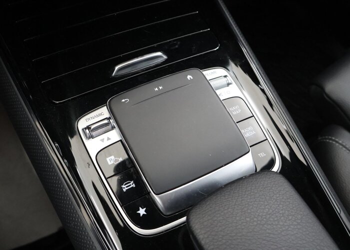Mercedes-Benz GLB 200 Advantage