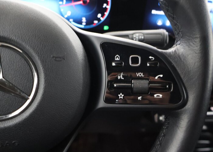 Mercedes-Benz GLB 200 Advantage