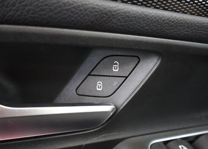 Mercedes-Benz GLB 200 Advantage