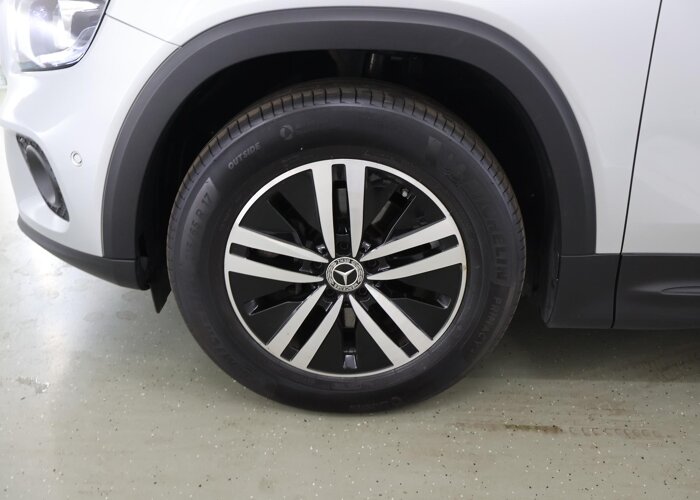 Mercedes-Benz GLB 200 Advantage