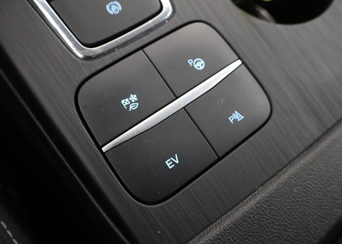 Ford Kuga 2.5 PHEV Titanium