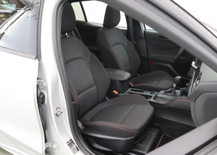 Ford Focus 1.0 EcoBoost Hybrid ST Line X