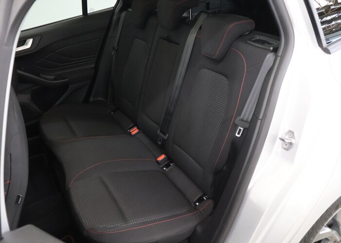 Ford Focus 1.0 EcoBoost Hybrid ST Line X