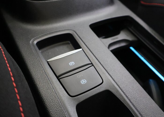 Ford Focus 1.0 EcoBoost Hybrid ST Line X