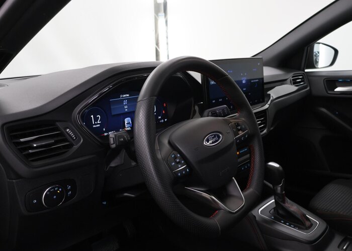 Ford Focus 1.0 EcoBoost Hybrid ST Line X
