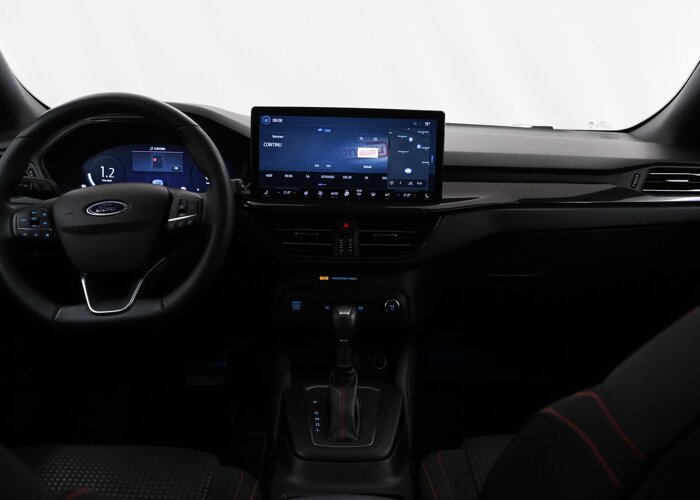 Ford Focus 1.0 EcoBoost Hybrid ST Line X